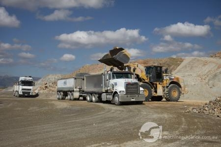 Loaders and trucks are fitted with Trimble technology to track location, productivity, utilisation and weight of materials. Managers and operators have access to the information that is relevant to their role through cloud reporting tools.